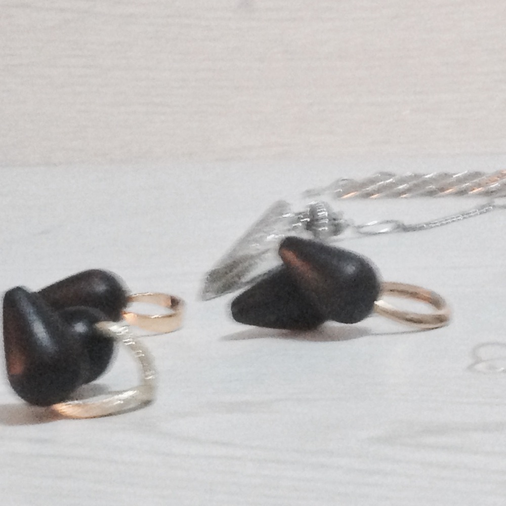 Jewelry - Picture 4 of 4
